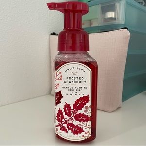 Frosted Cranberry Gentle Foaming Hand Soap